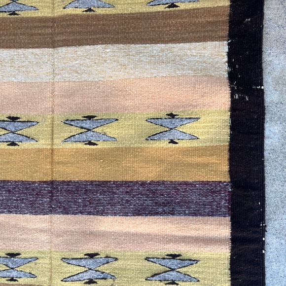 Vintage Woven Runner Rug Geometric Southwestern design flat weave - Picture 6 of 9
